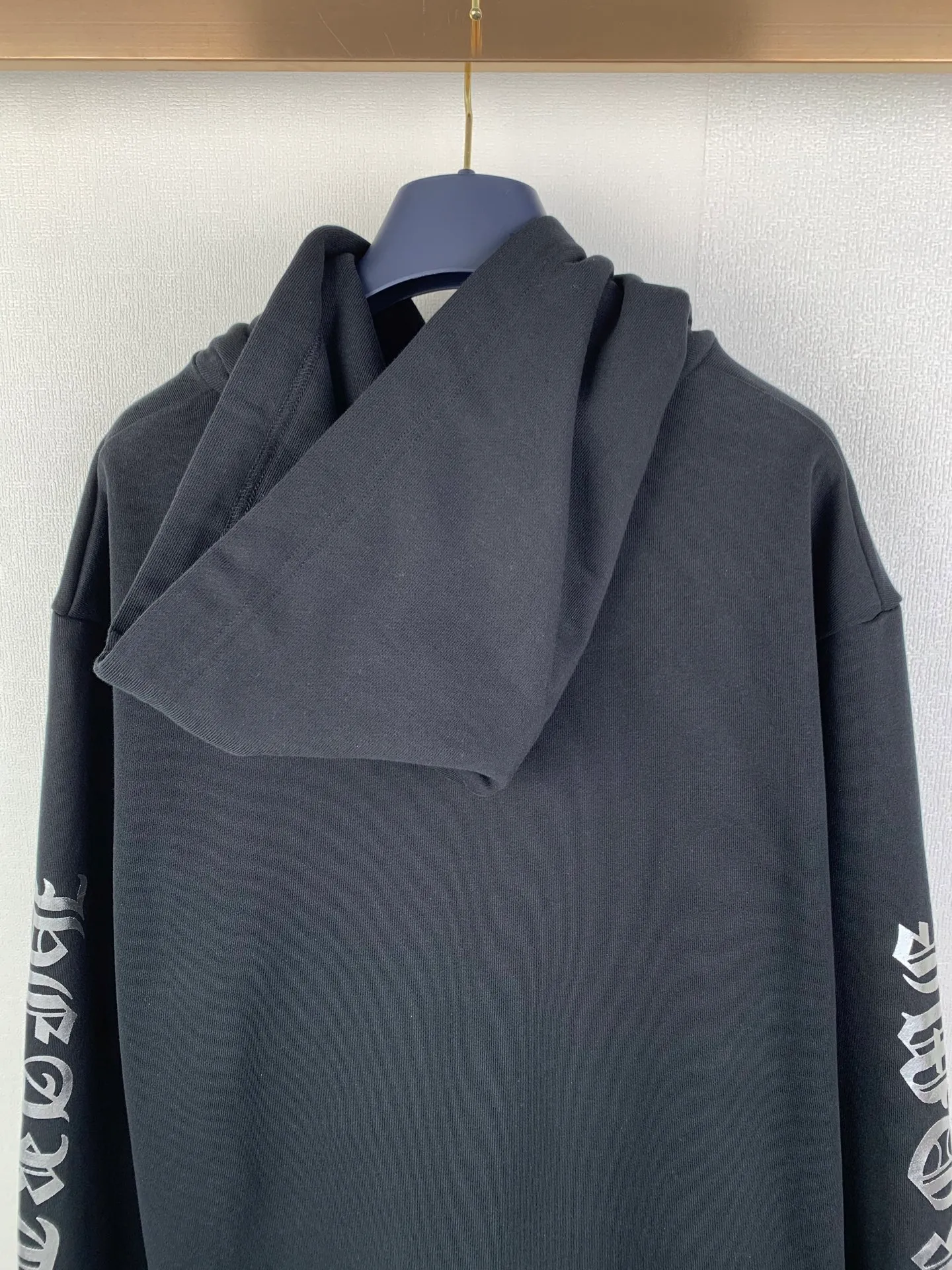 P410 Chrome Hearts 25SS1988 limited foil color printed hooded sweatshirt 400g Odell velvet sweatshirt material, 440g 1*1 matching high-end fashion brand ribbing, fabric fermentation washing, glue printing, customized 1:1 eyelets, customized 1:1 hat rope, customized 1:1 trademark, loose version Size: S M L